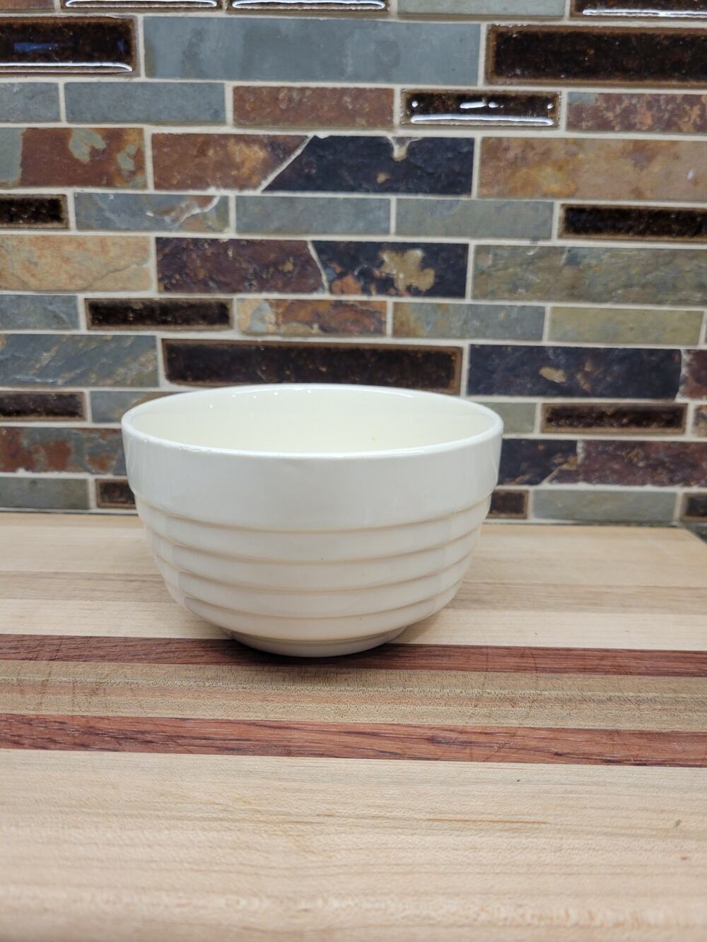 Vintage USA Pottery 0ff White Stoneware Mixing Bowl Beehive Ribbed Farmhouse